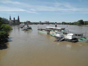 10. Jahrestag des Hochwassers 2013 in Dresden: Wie Hochwasserereignisse mit der Klimakrise zusammenhängen